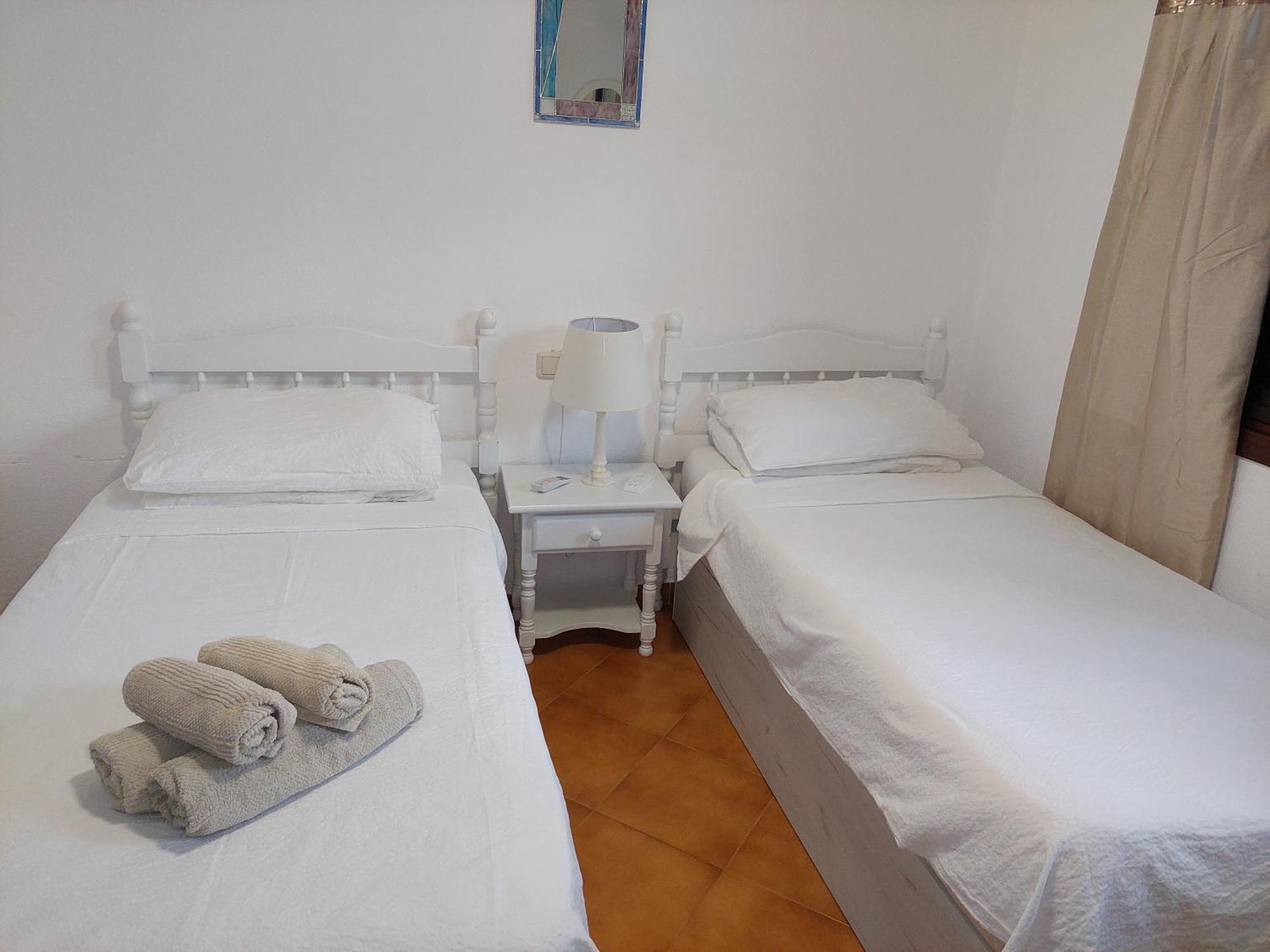 Casa Billarose - Lovely House Overlooking Pool & Walking Distance To The Beach And Restaurants Cabo Roig Exterior photo