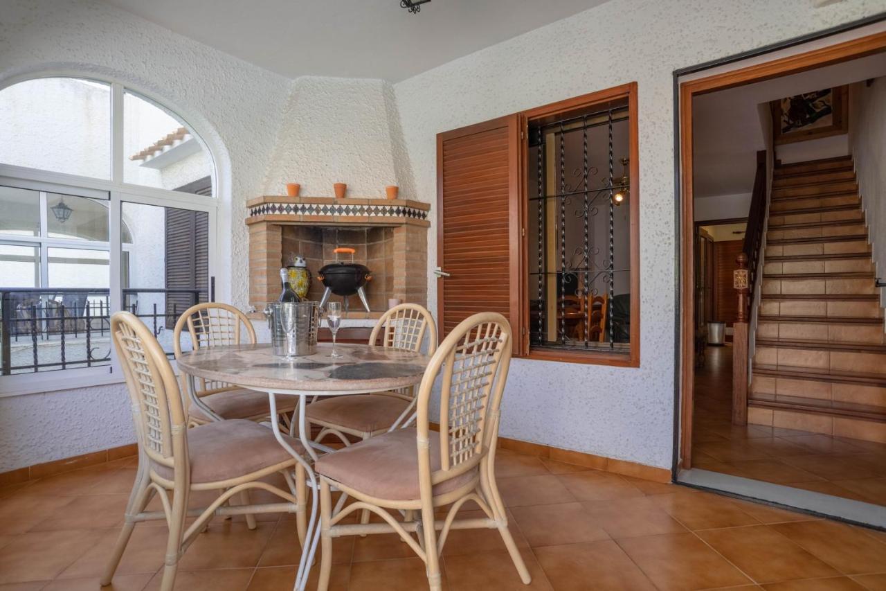 Casa Billarose - Lovely House Overlooking Pool & Walking Distance To The Beach And Restaurants Cabo Roig Exterior photo